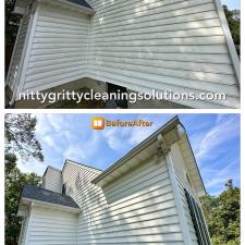 Turning-grime-into-shine-power-washing-in-Fredericksburg-VA 0